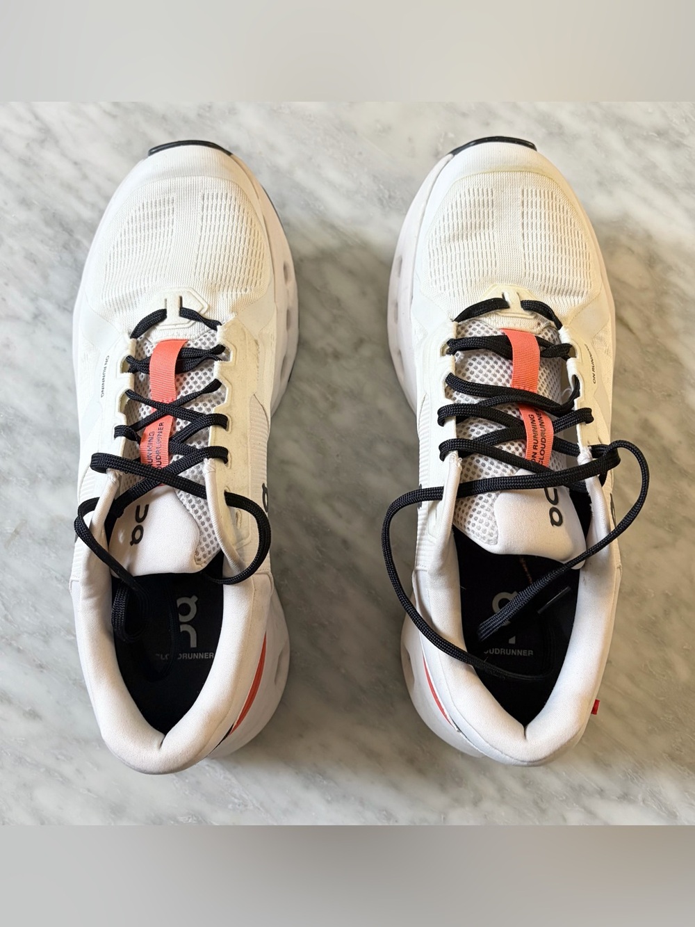 On Men’s Cloudrunner 2 running shoes 10.5